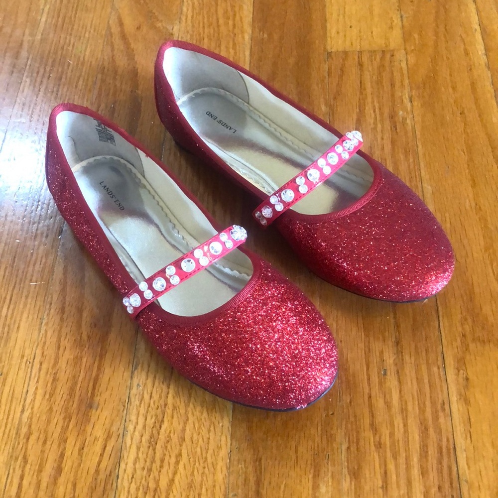 Lands End red sparkly Mary Jane shoes size 3.